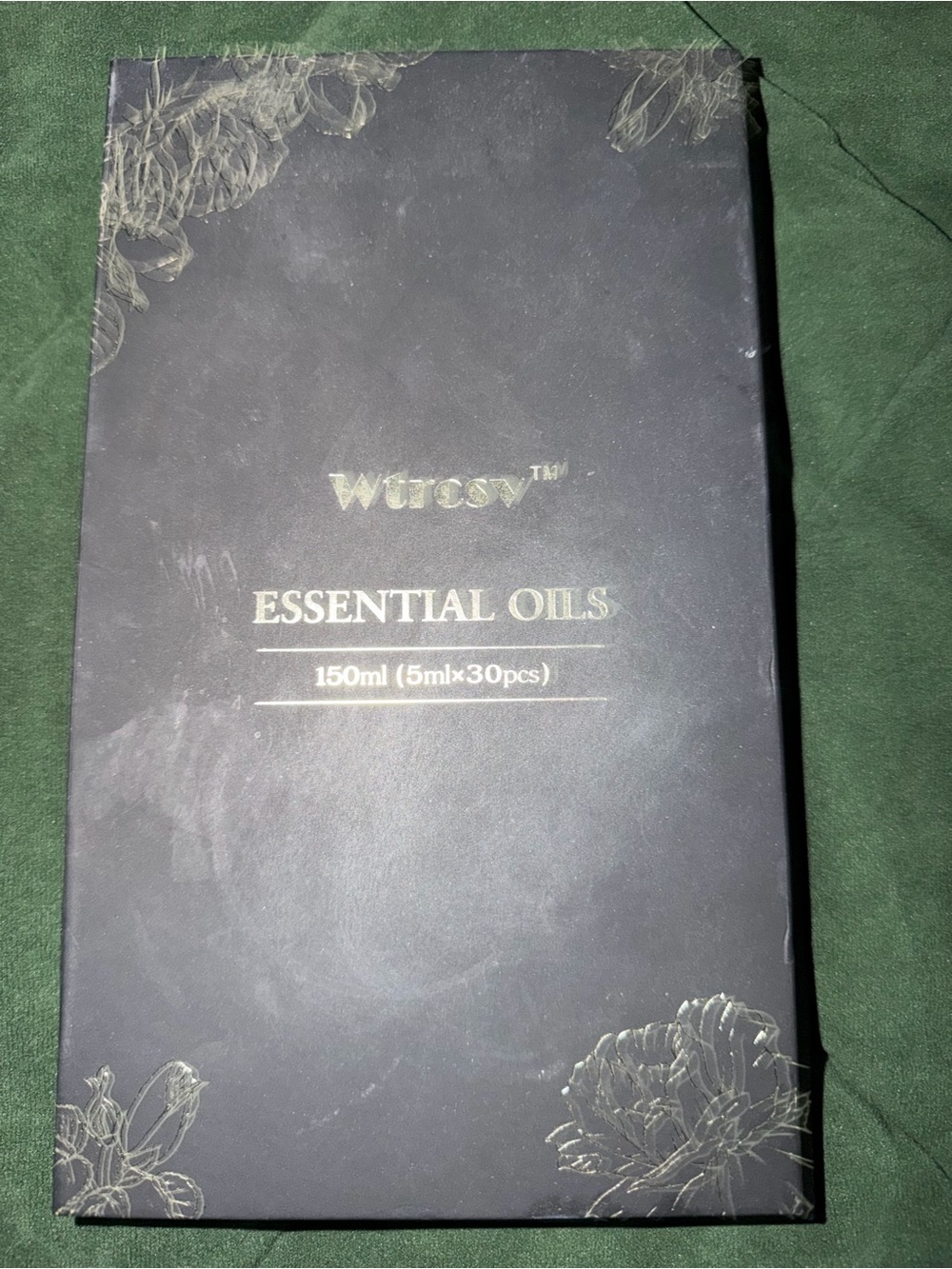 Black Essential Oils Collection - 150ml (30 x 5ml)
